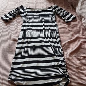 👽4 for $10👽Short sleeve striped dress